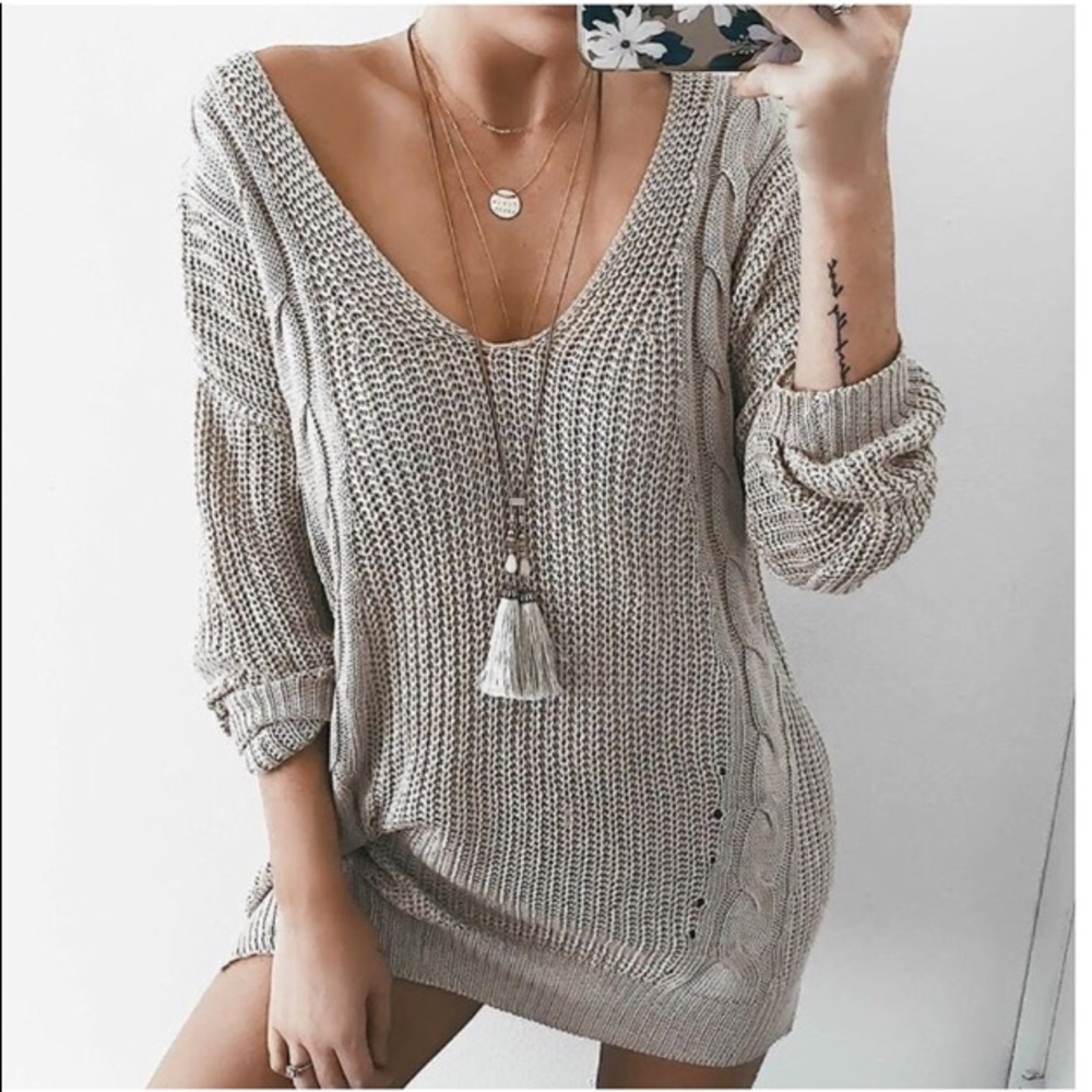 New LAST M/L Cable Knit Sweater cross back - Picture 6 of 8